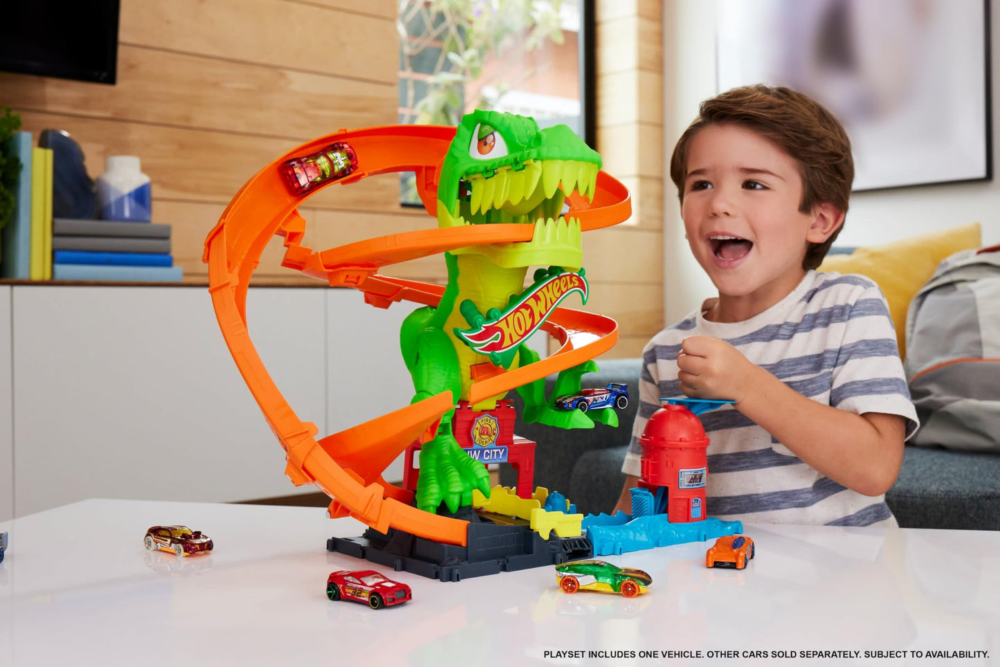 Hot Wheels T-Rex Blaze Battle Track Set