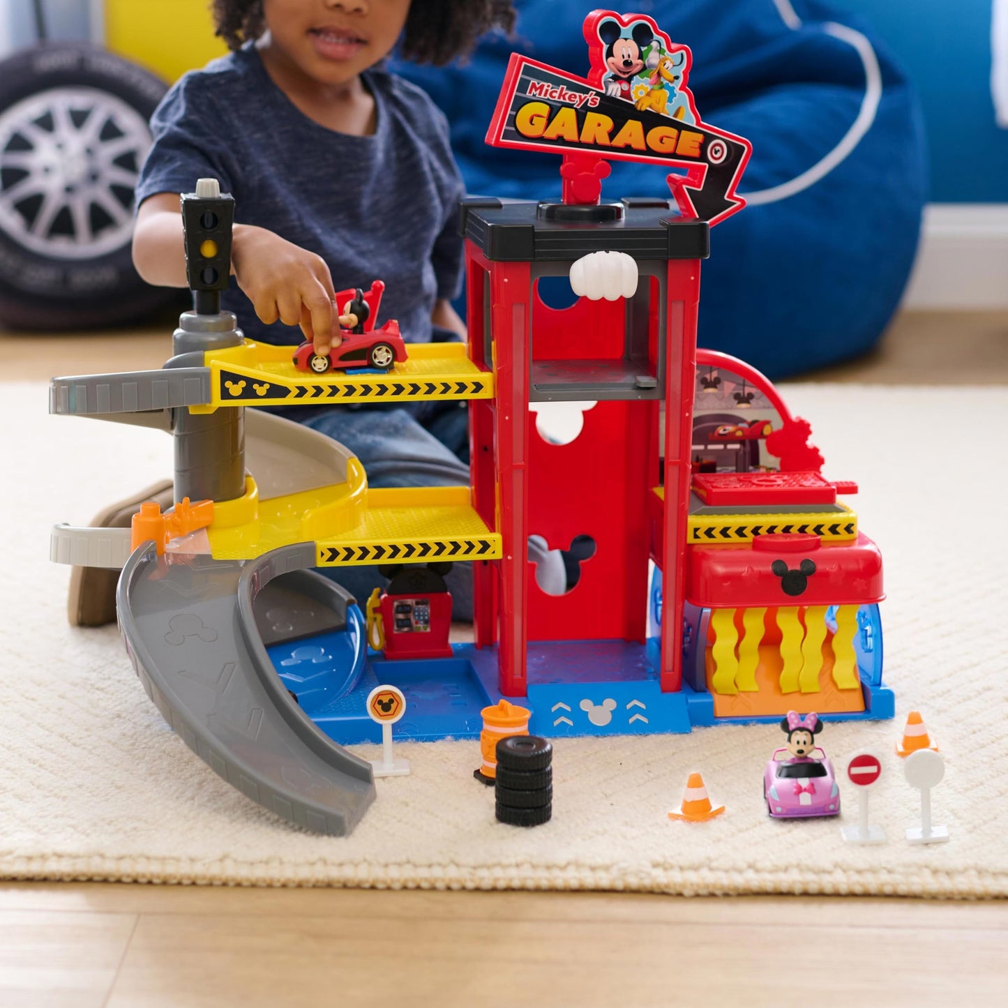 Mickey Mouse Ready to Race Garage Playset