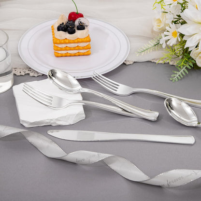 DaYammi 250pcs Silver Plastic Dinnerware Set