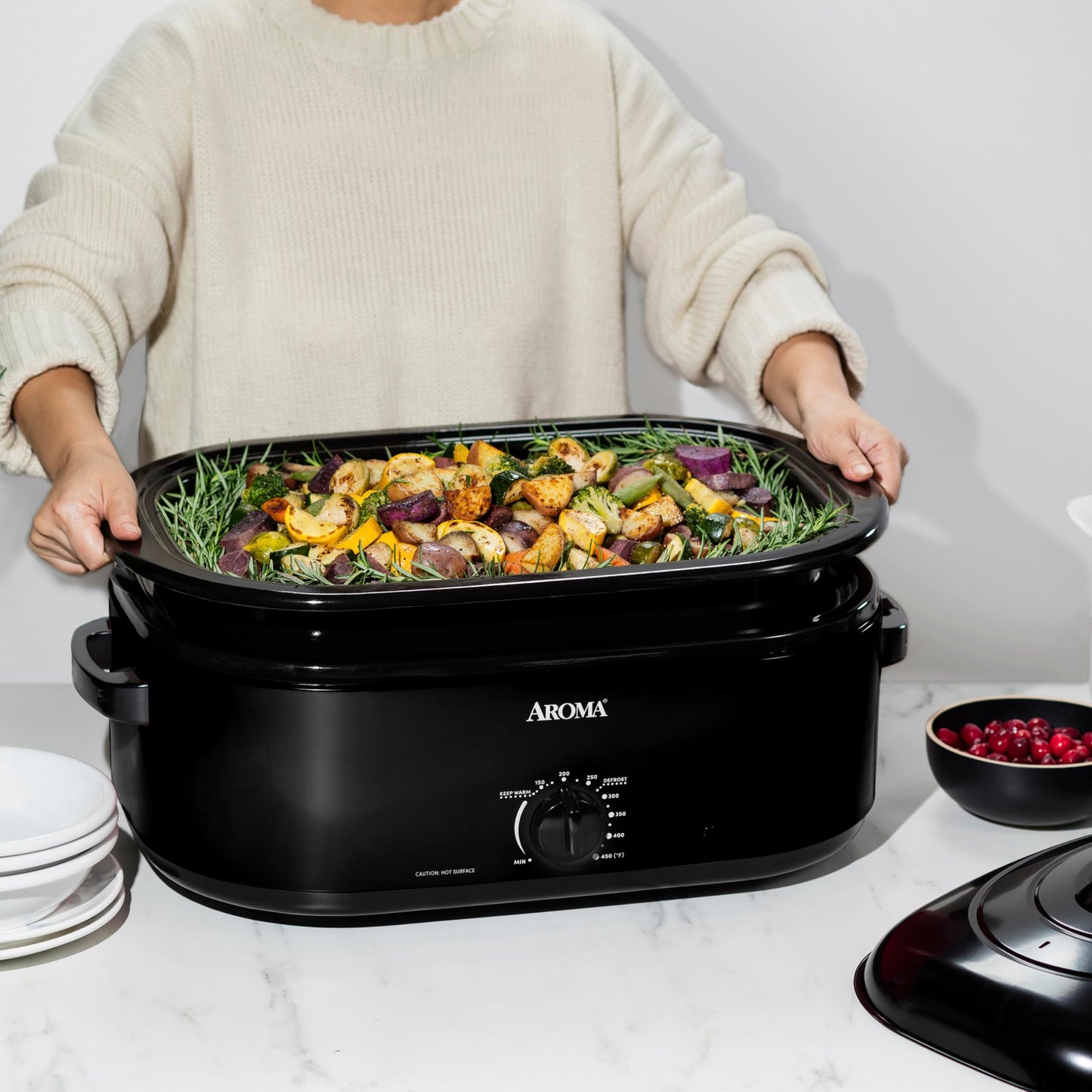 AROMA 18Qt Roaster Oven with Self-Basting Lid