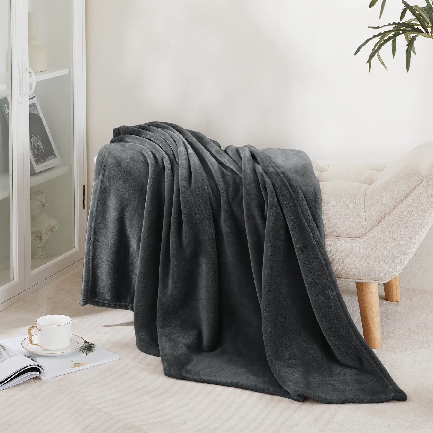 NICETOWN Grey Fleece Twin Blanket - Lightweight Plush