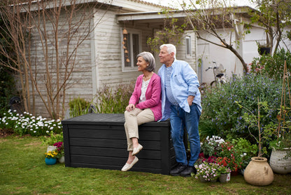 150 Gallon Keter Outdoor Storage Deck Box