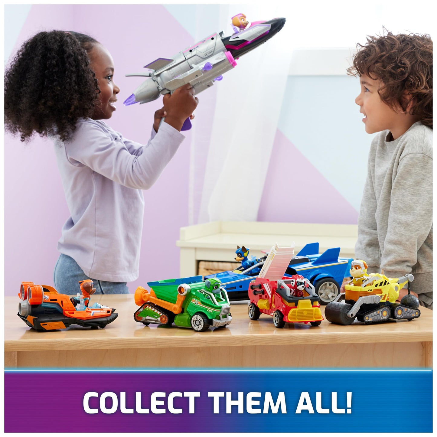 Paw Patrol Airplane Toy with Skye Action Figure