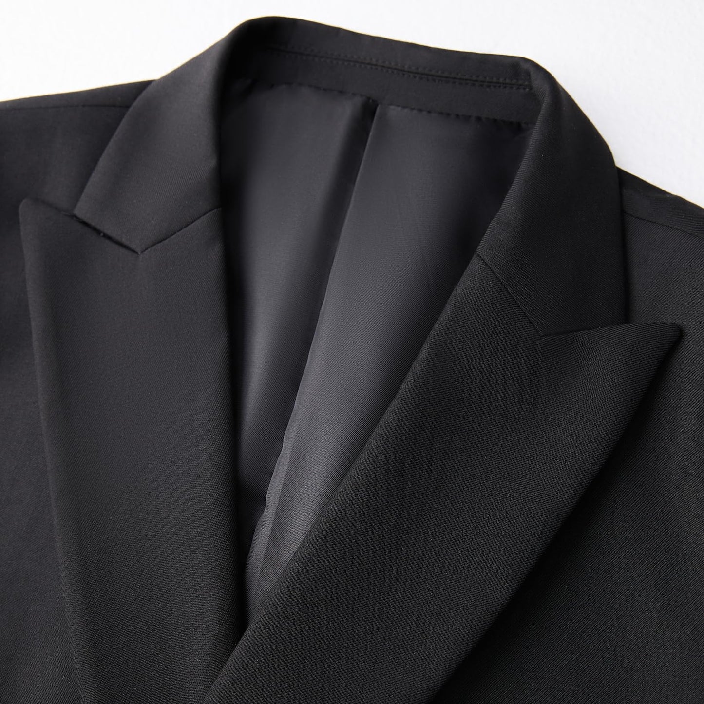 GHNXCY Men’s 2-Piece Double Breasted Tuxedo Suit