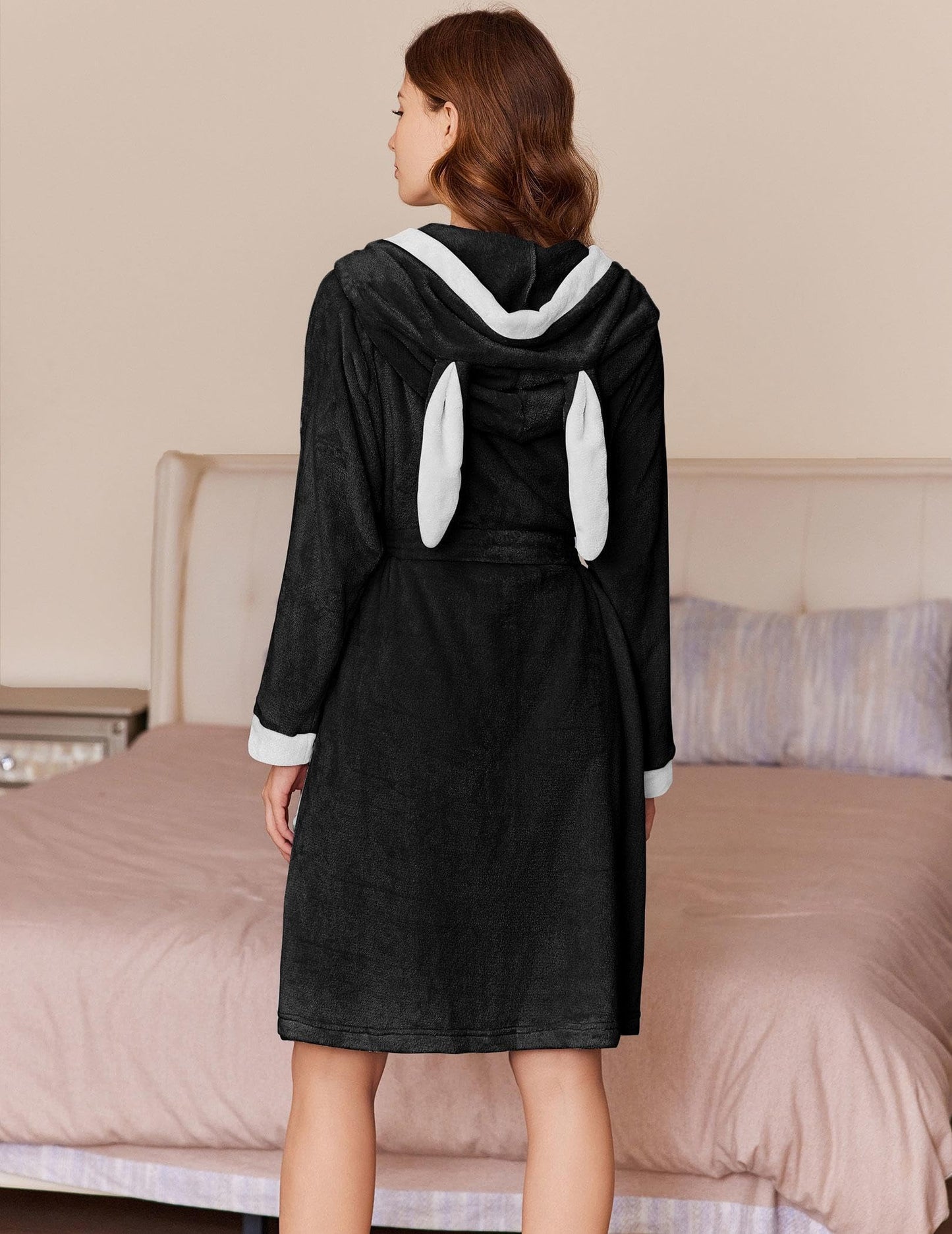 Ekouaer Plush Robes for Women Hooded Knee Length Bathrobe Flannel Fleece Lounge Robe with Pockets Black Medium