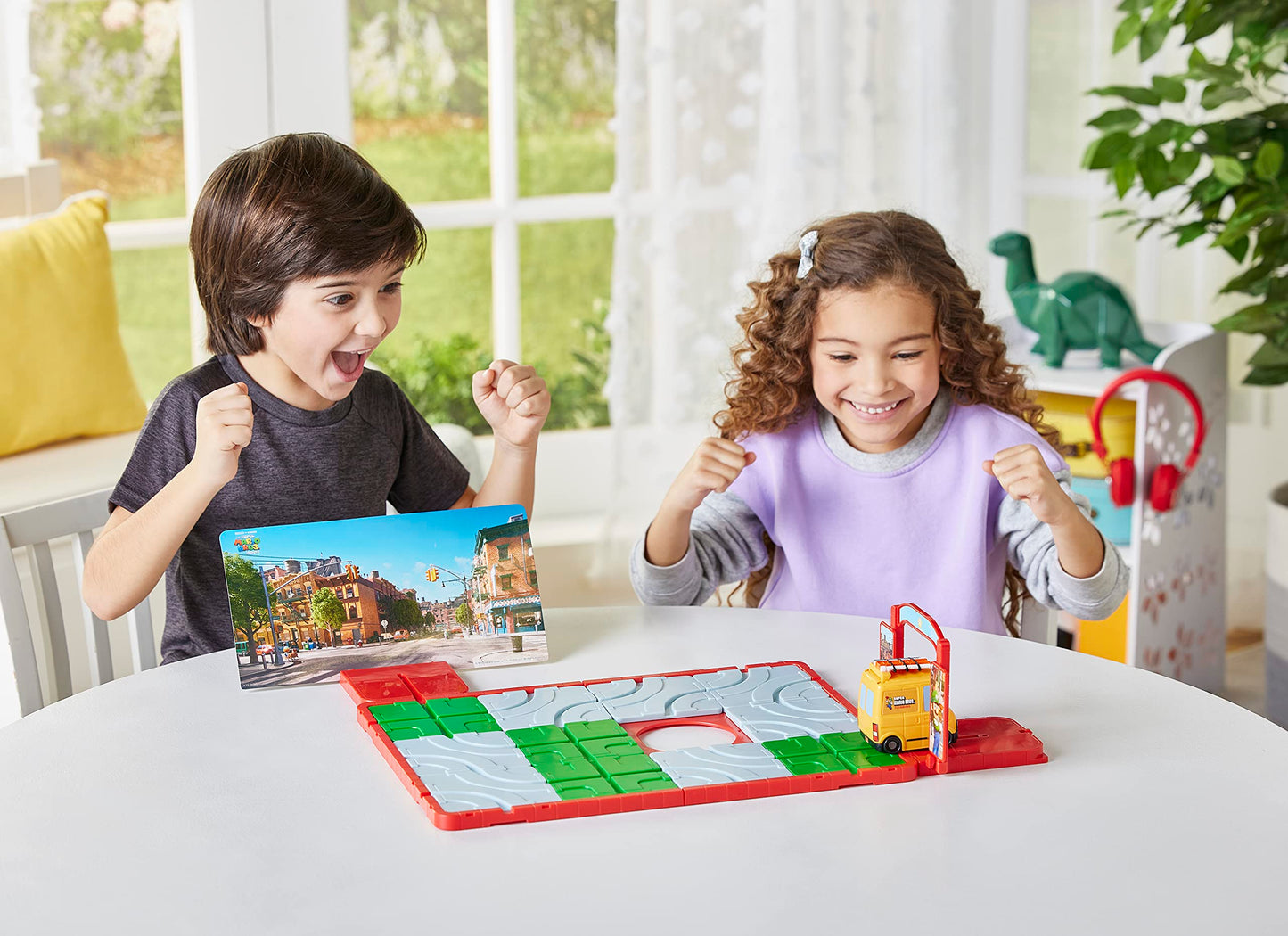 EPOCH Super Mario Route 'n Go Tabletop Game