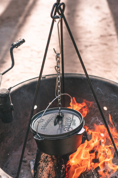 Stansport 2 QT Pre-Seasoned Cast Iron Dutch Oven