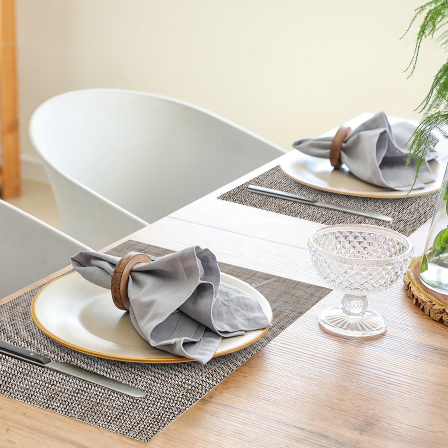Placemats Set of 6, Vinyl Woven Placemats for Kitchen Table Indoor/Outdoor, Dining Table Mats - 18x12 Inch