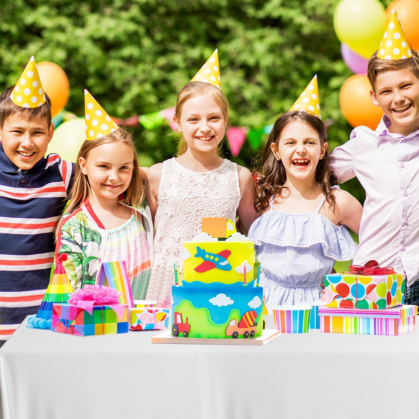 XSEINO 8 Pack Disposable Tablecloths for Events