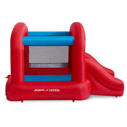 Radio Flyer Backyard Bouncer JR, Bounce House, Inflatable Jumper with Air Blower | Ages 2-8 Years (Amazon Exclusive)