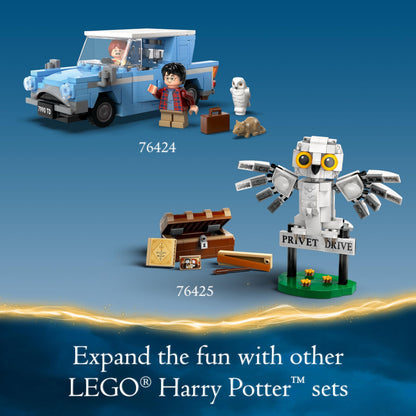 LEGO Harry Potter Flying Ford Anglia Set