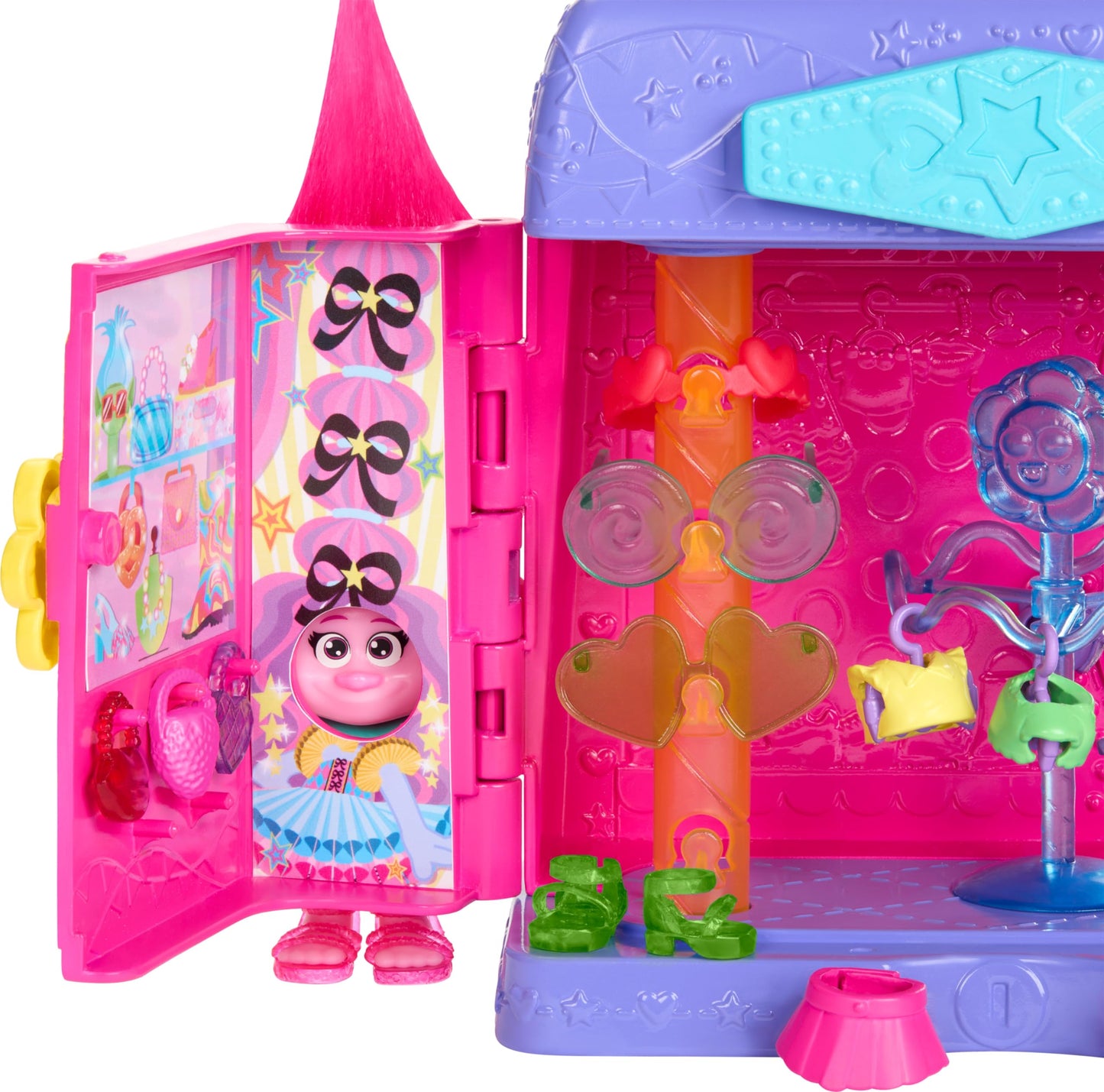 Trolls Fashion Boutique Playset with Queen Poppy Doll