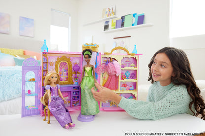 Disney Princess Closet Playset with 25 Accessories