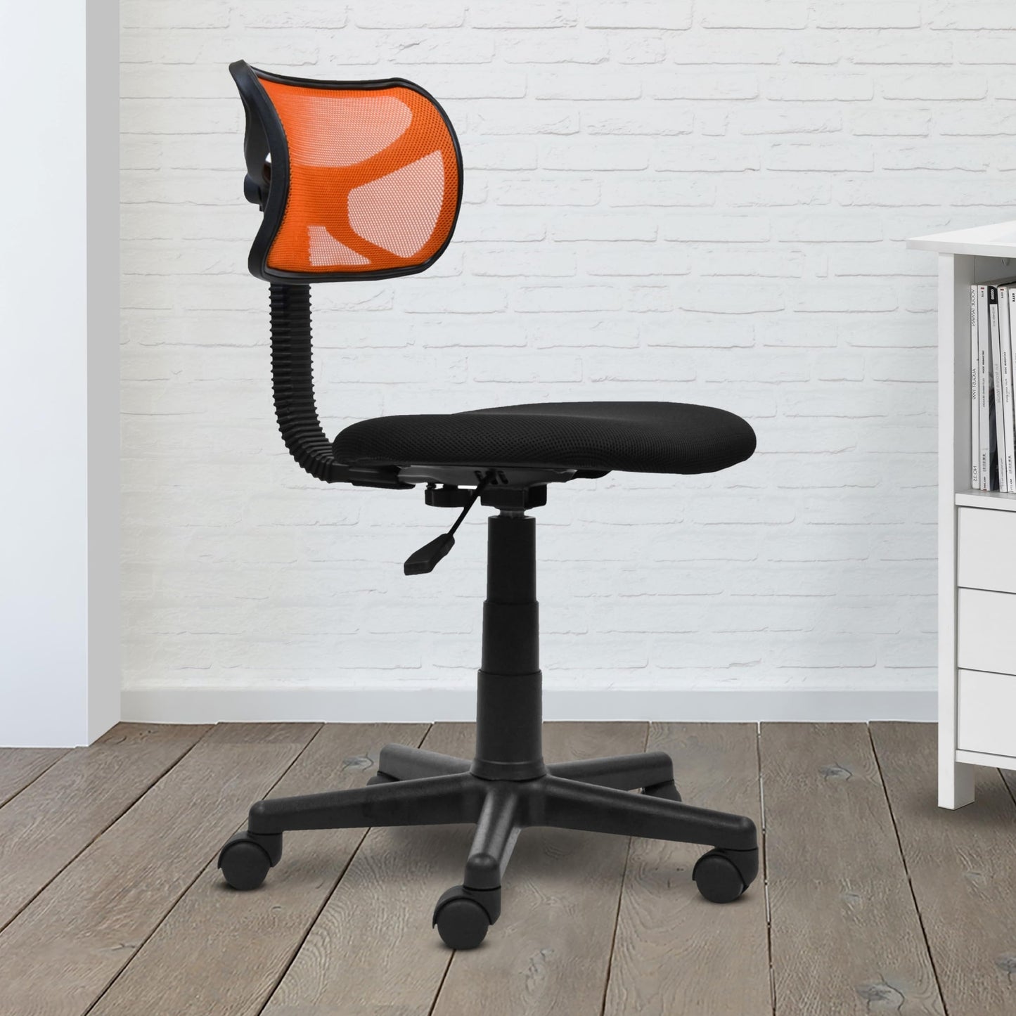 Student Mesh Task Office Chair. Color: Orange