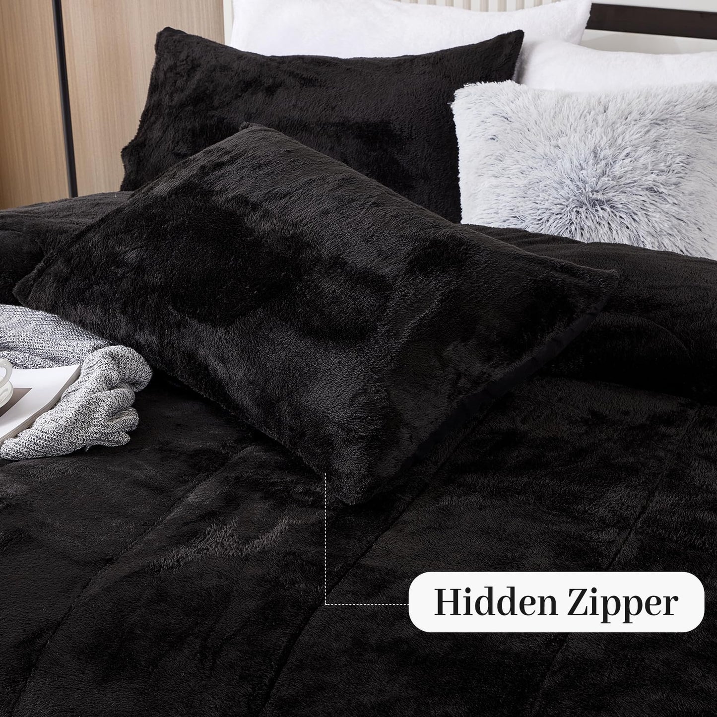 YIYEA Faux Fur Pillow Cases Set of 2
