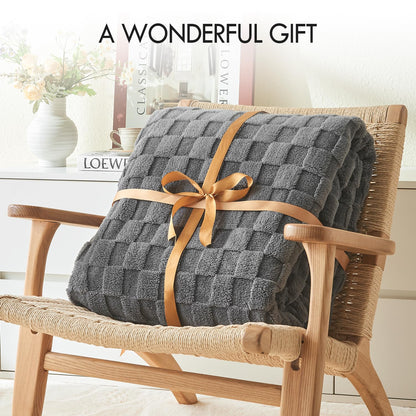 Kaisa Soft Throw Blanket, Premium Fleece Blanket for Couch Sofa Bed, Lightweight Plush Cozy Warm 3D Checkered Blanket for All Season Use, Fluffy Cute Blankets for Women, 50"x60", Gray