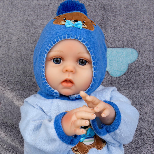 Aori Lifelike Reborn Baby Dolls Full Body Vinly Realistic Newborn Boy Dolls 18 inch Poseable Real Life Boy Doll for Kids