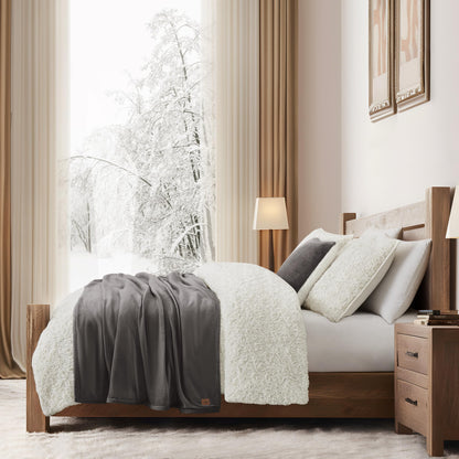 UGG 23858 Bliss Luxurious Oversized All Season Soft Plush Hypoallergenic Flannel Fleece Blanket Double Sided Machine Washable Decorative Accent Throw for Comfort and Warmth, 70 x 50-Inch, Charcoal