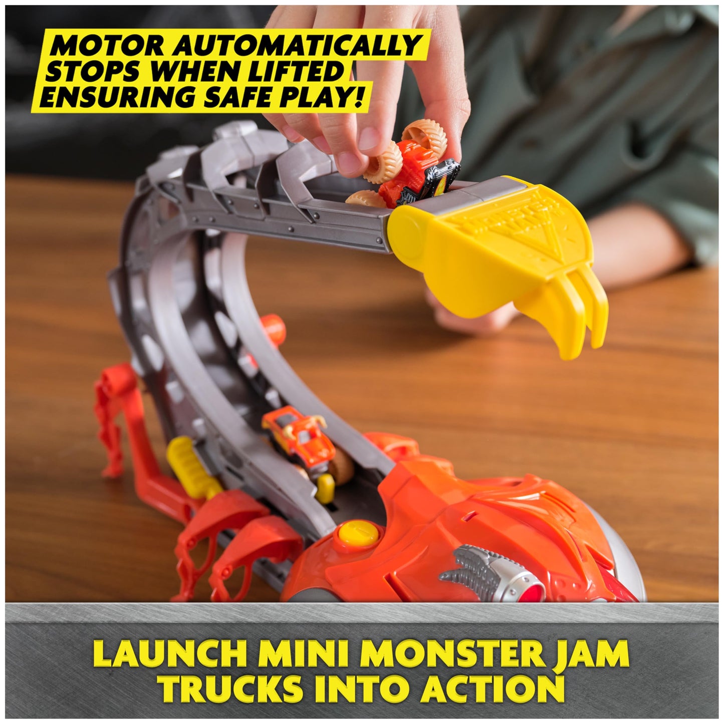 Monster Jam El Toro Loco Scorpion Playset with Trucks