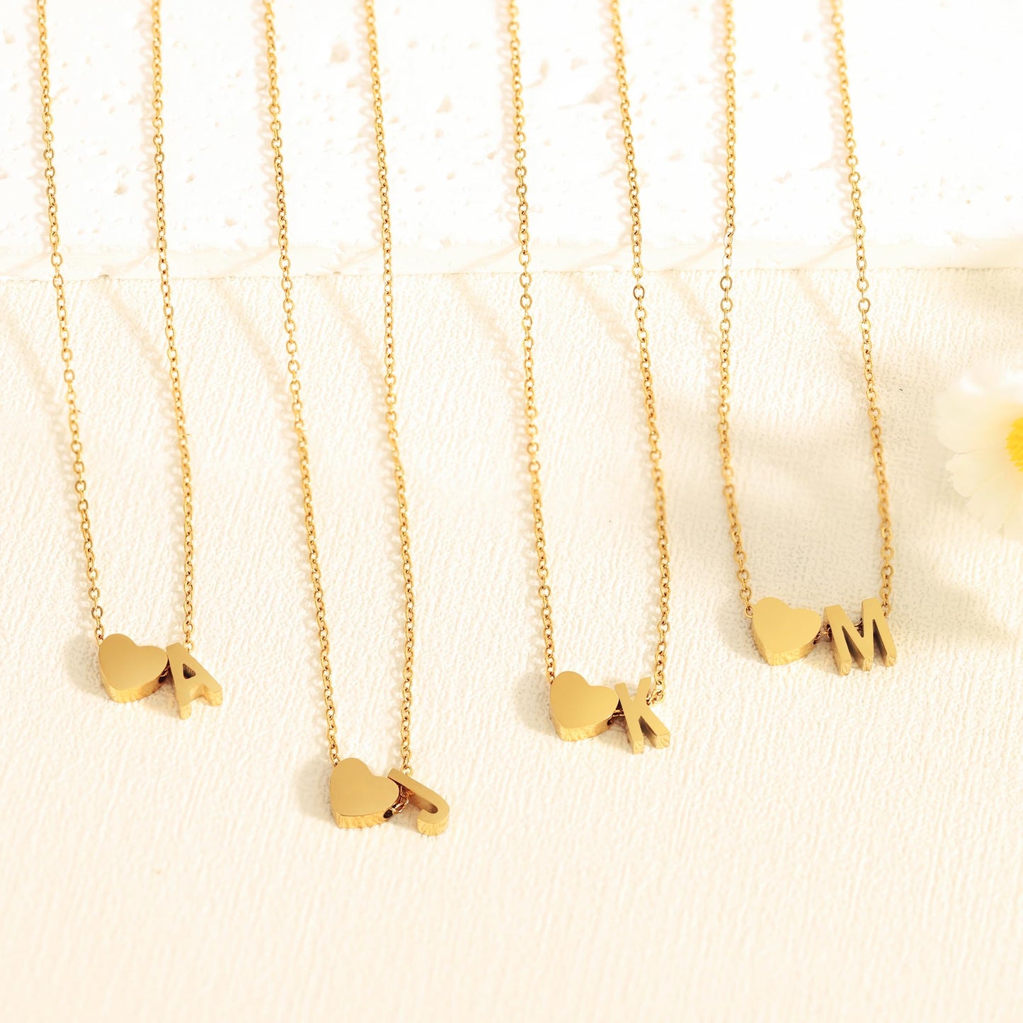 JNZSSWHJJH Initial Necklaces for Women, 18K Gold Plated Letter L Initial Necklace Heart Necklace Dainty Gold Initial Necklaces for Women Teen Girl Gifts Gold Jewelry Christmas Gifts for Girls Mom Grandma Wife