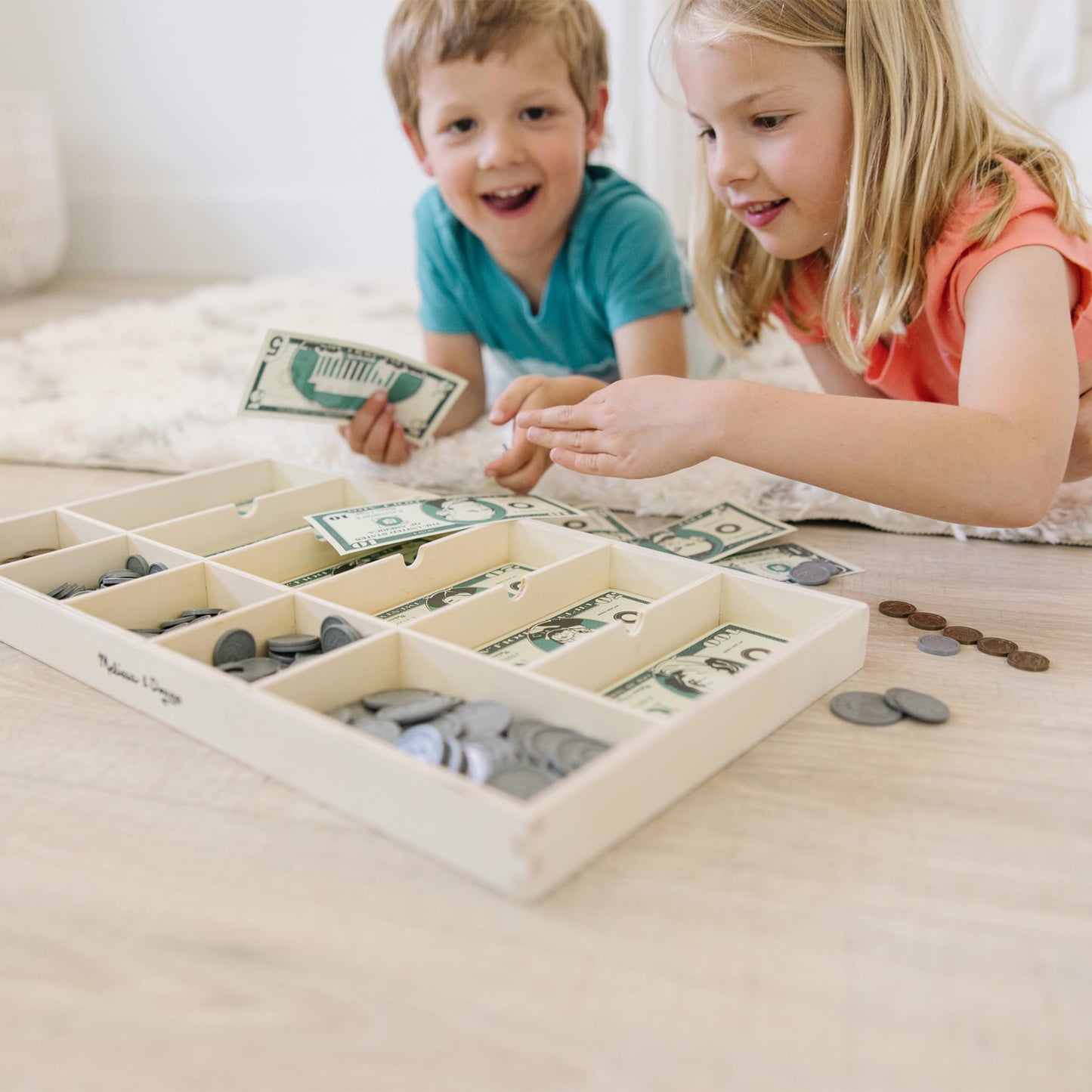 Melissa & Doug Play Money Set with Cash Drawer