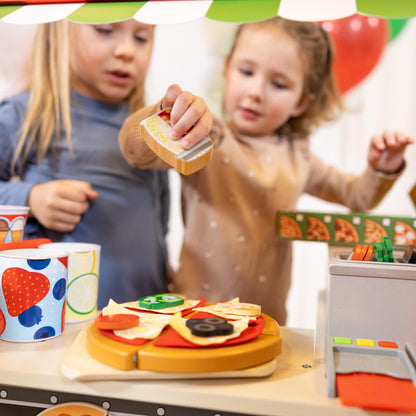 Melissa & Doug Wooden Pizza Food Truck Playset
