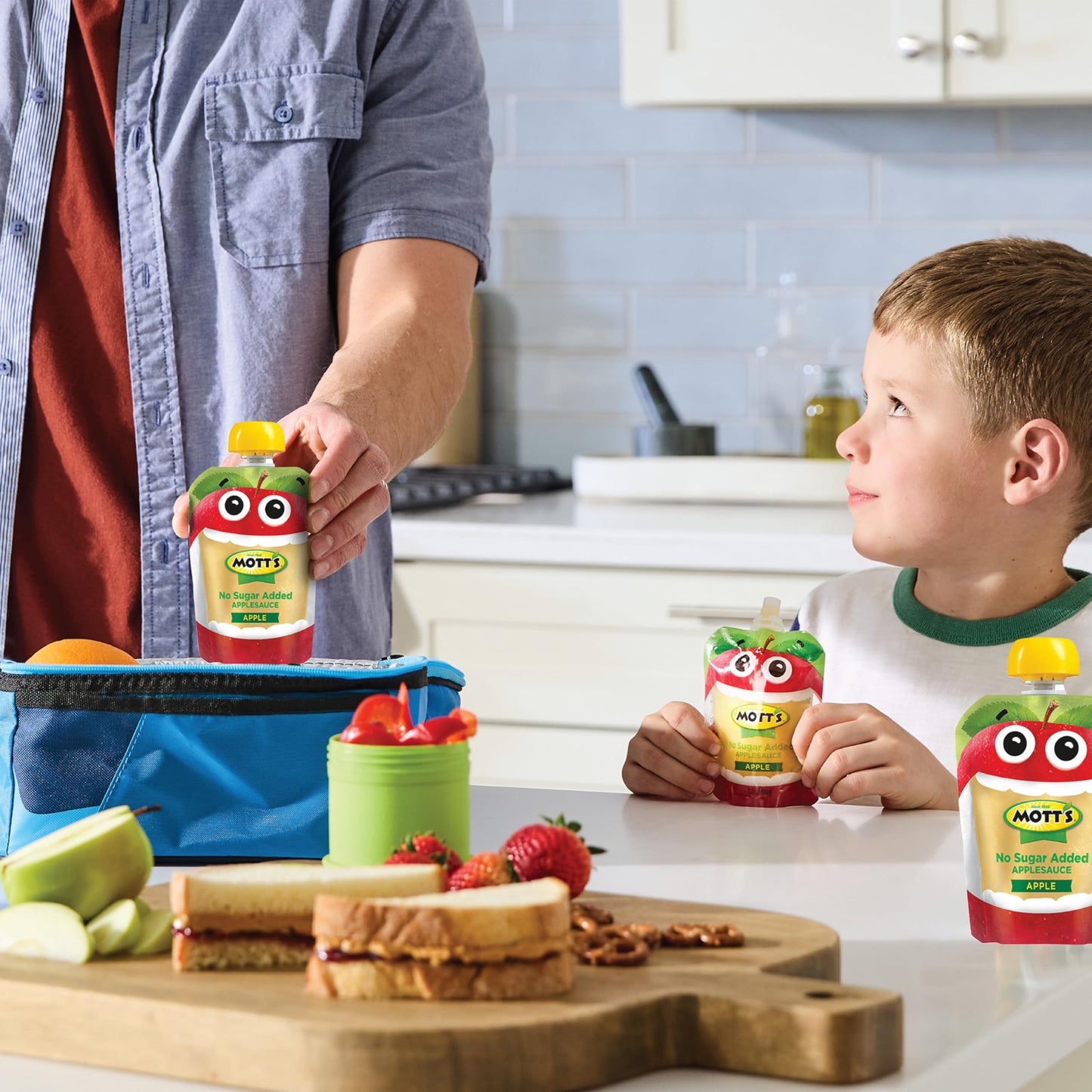 Mott's Cinnamon Applesauce Pouches, 24 Count