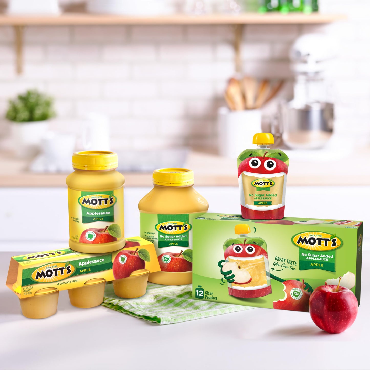 Mott's Cinnamon Applesauce Pouches, 24 Count