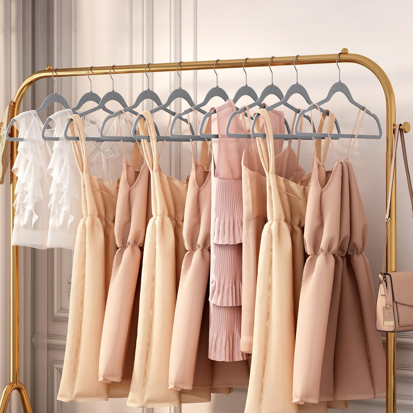 60 Pack Non-Slip Velvet Hangers