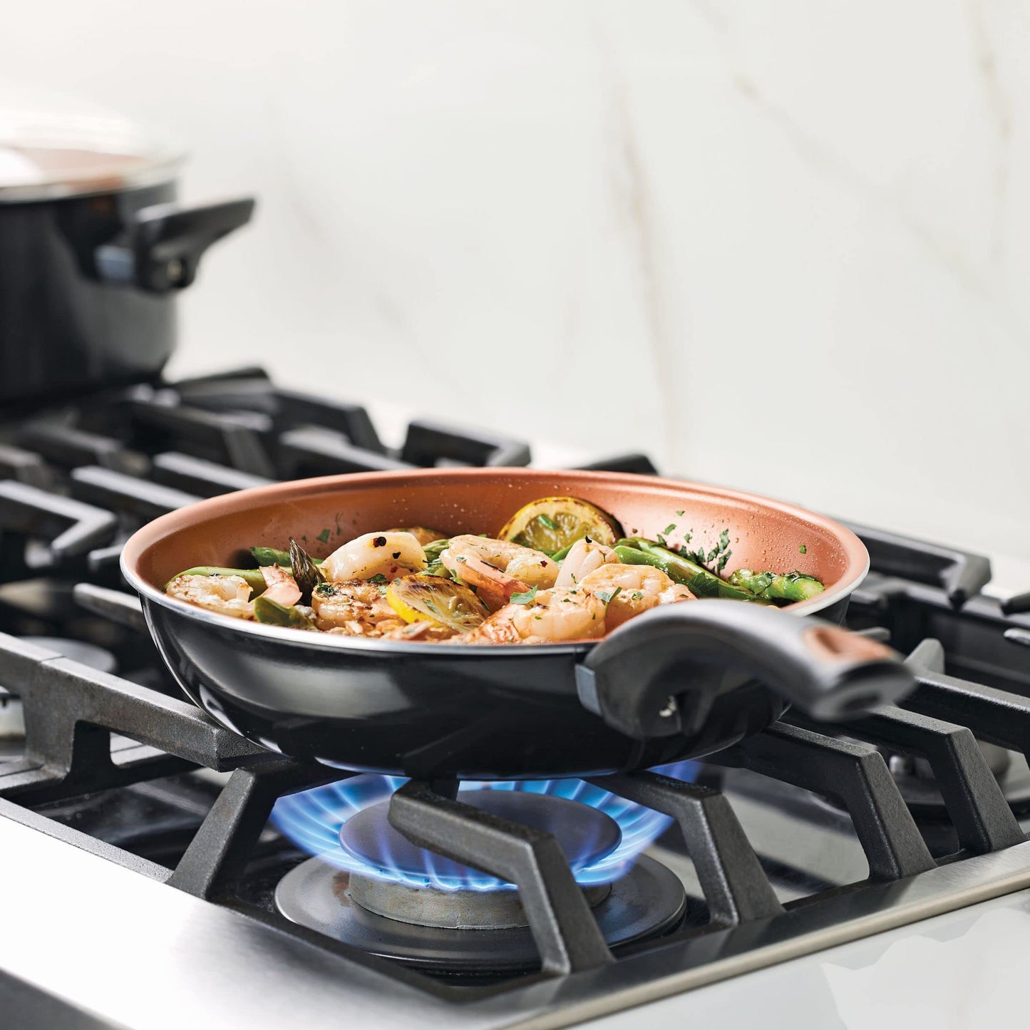 Farberware 10-Inch Nonstick Frying Pan, Black