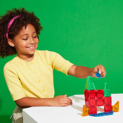 MAGNA-TILES 26-Piece Travel Magnetic Set
