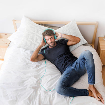 SLEEP ZONE Queen Size Shredded Memory Foam Bed Pillow for Sleeping, Removable Cooling Cover, Adjustable with 0.5Lb Extra Original Filling, (White, 20 x 30)