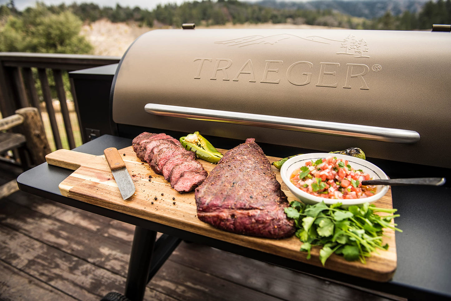 Traeger Grills Pro 34 Wood Pellet Smoker