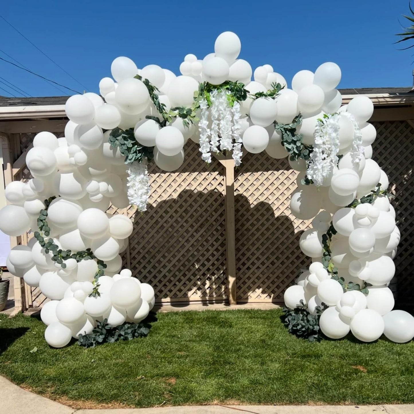 104PCS White Balloon Garland Arch Kit