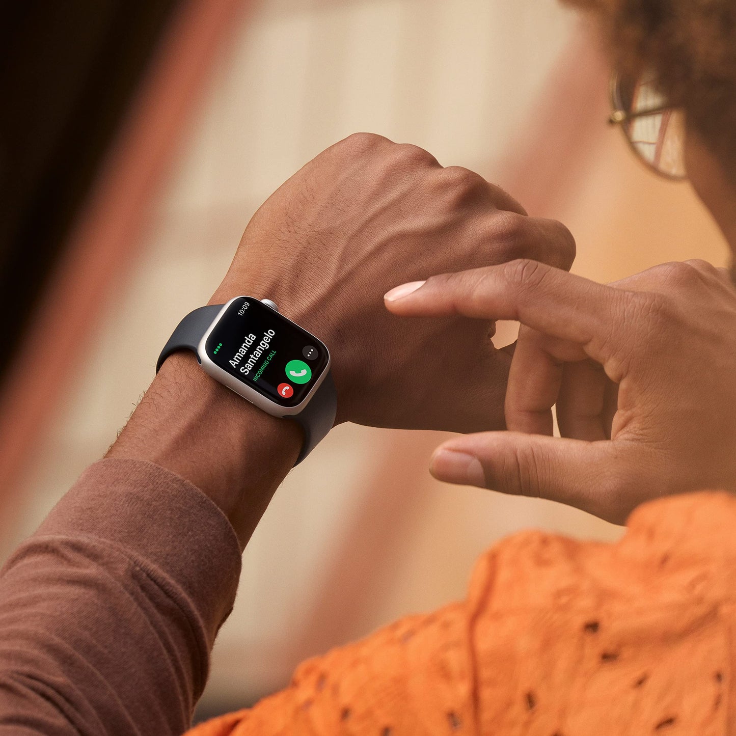 Apple Watch Series 8 GPS + Cellular 45mm Smartwatch