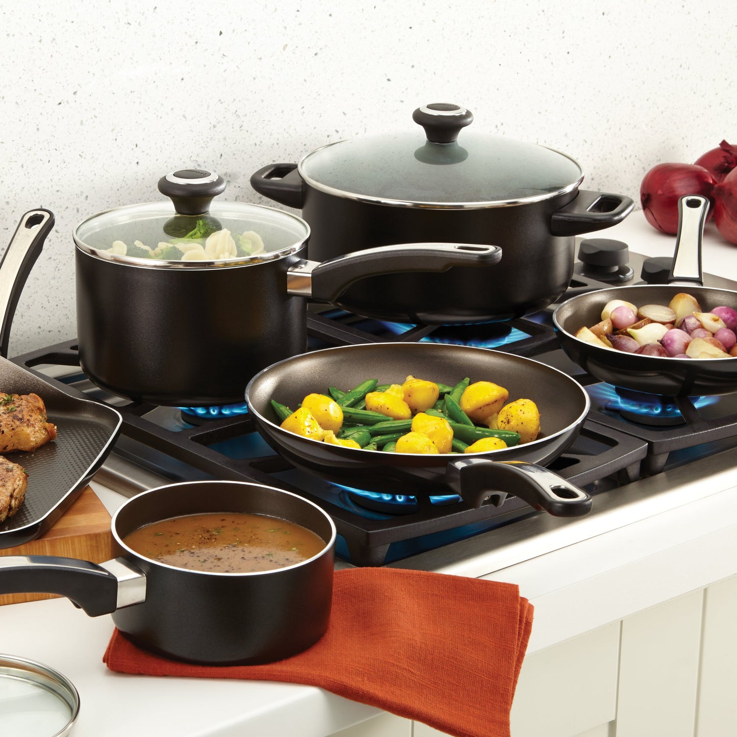 Farberware 11-Inch Nonstick Griddle Pan, Black