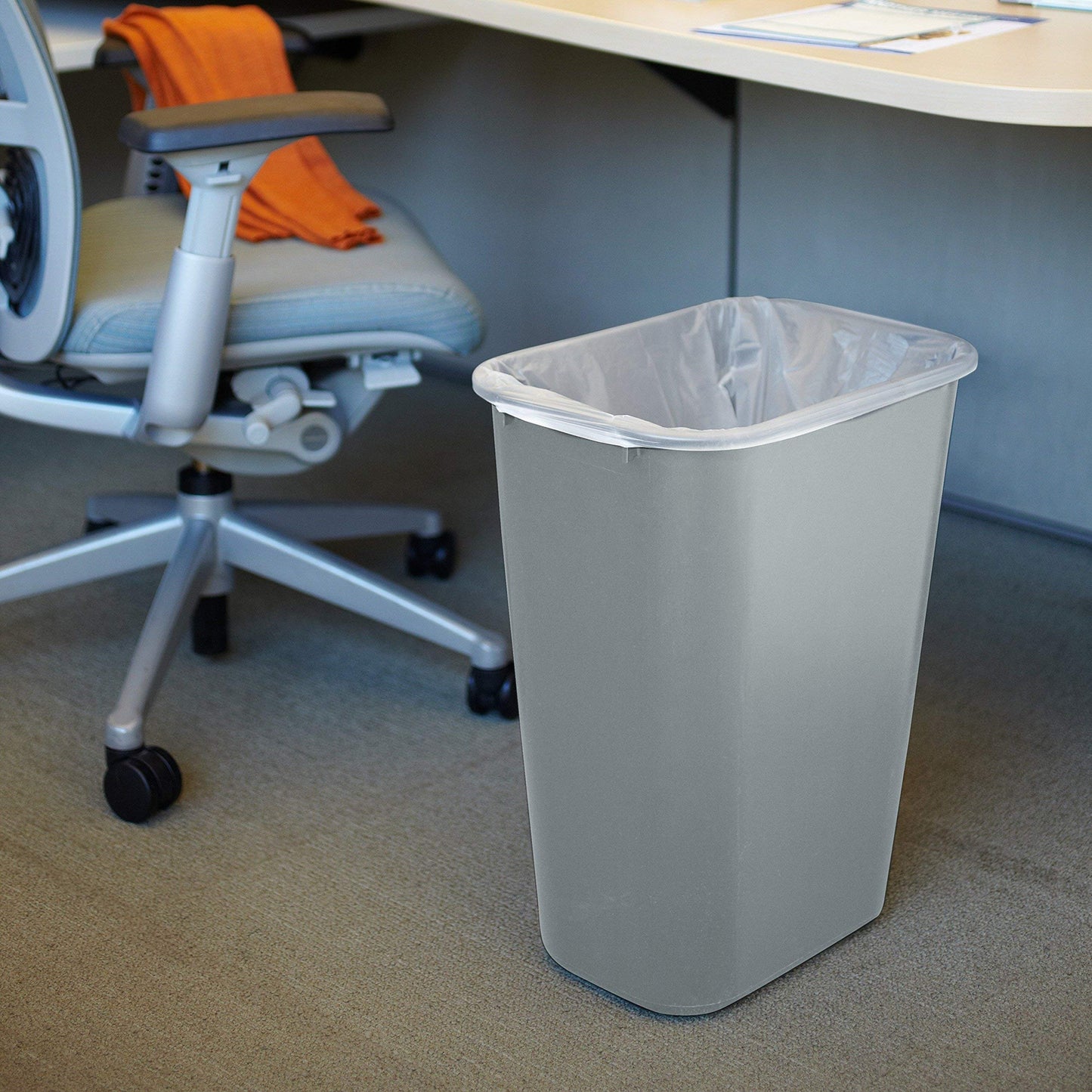 Rubbermaid 10 Gallon Plastic Wastebasket, Gray