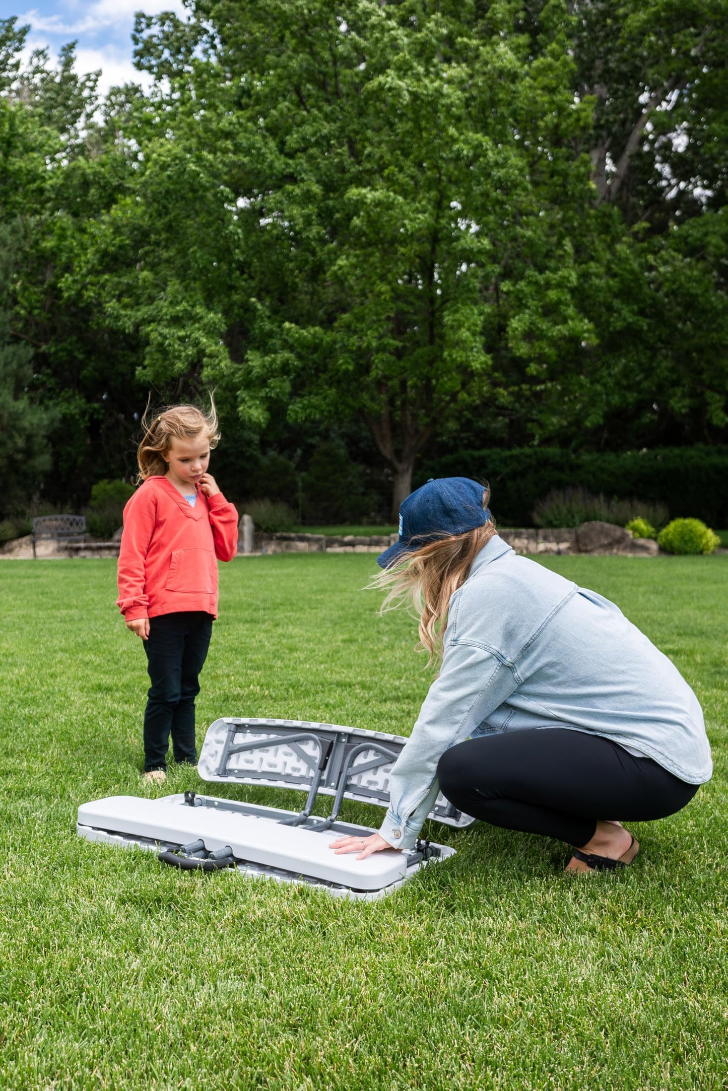 Stansport Compact Kids Picnic Table - White