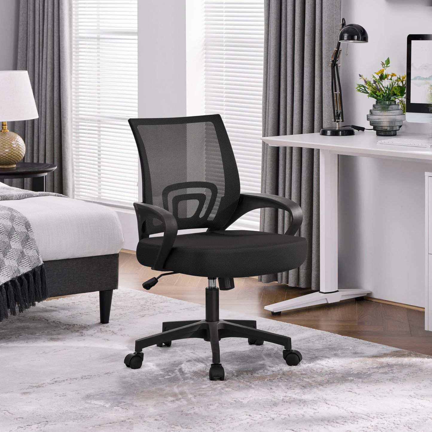 Ergonomic Mesh Office Chair with Lumbar Support