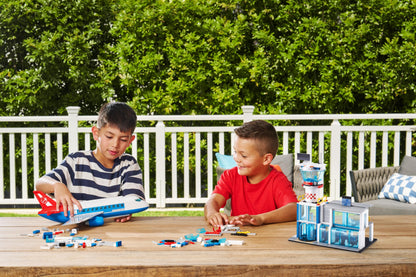 MAX Adventure Airport Playset with 720 Building Bricks