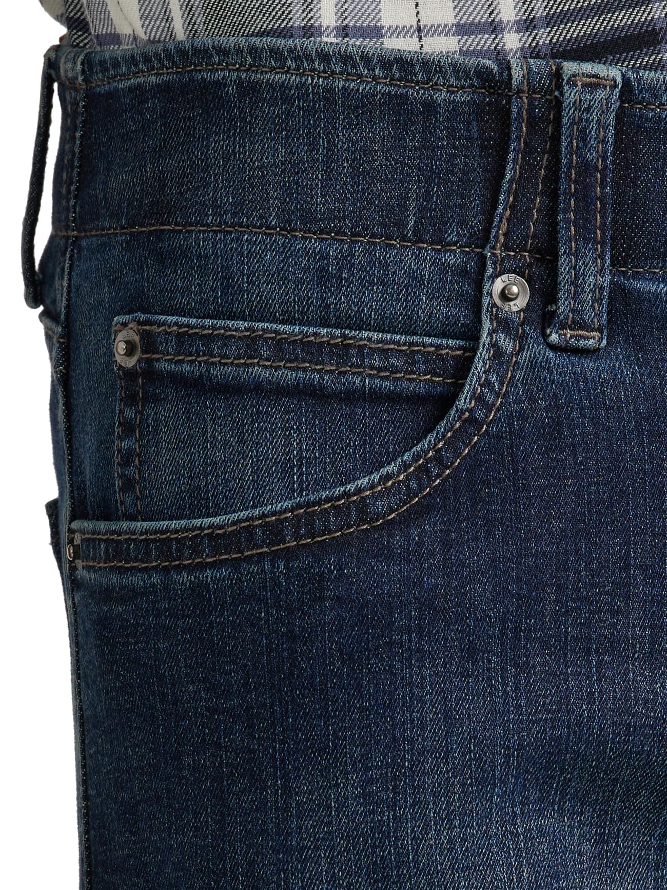Lee Men's Extreme Motion Straight Taper Jeans