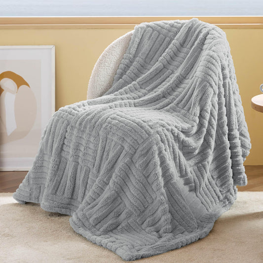 Bedsure Cozy Grey Fleece Throw Blanket 50x60