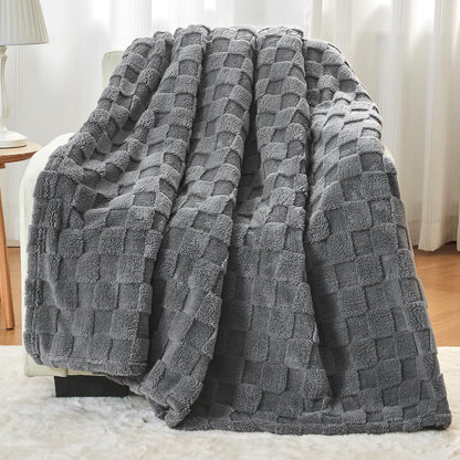 Kaisa Soft Throw Blanket, Premium Fleece Blanket for Couch Sofa Bed, Lightweight Plush Cozy Warm 3D Checkered Blanket for All Season Use, Fluffy Cute Blankets for Women, 50"x60", Gray