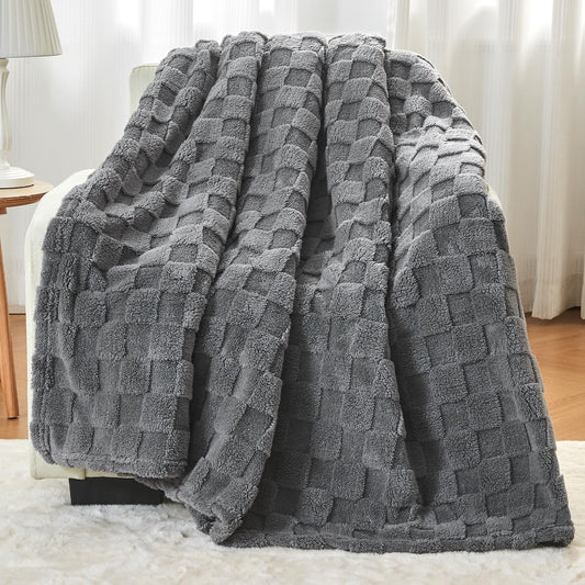 Kaisa Soft Throw Blanket, Premium Fleece Blanket for Couch Sofa Bed, Lightweight Plush Cozy Warm 3D Checkered Blanket for All Season Use, Fluffy Cute Blankets for Women, 50"x60", Gray