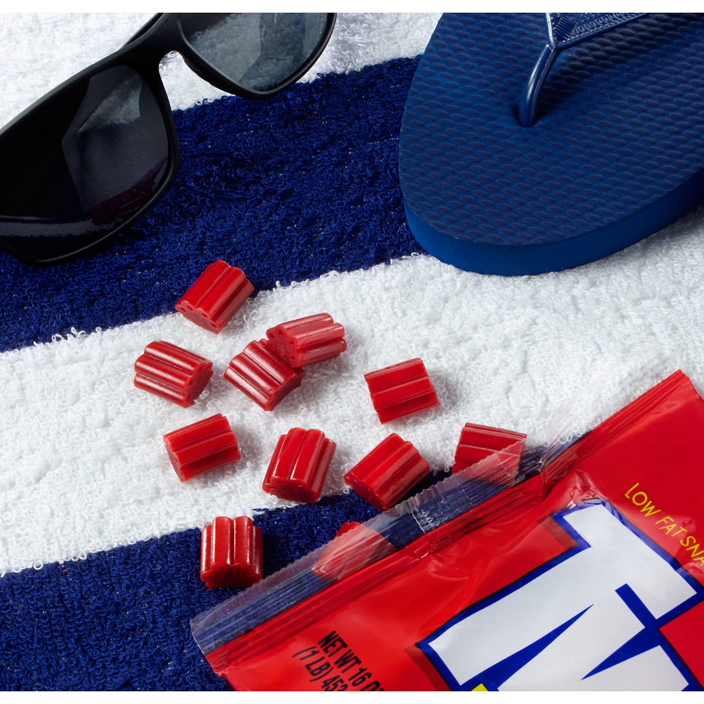 16 oz Twizzlers Cherry Licorice Bites Candy Bag