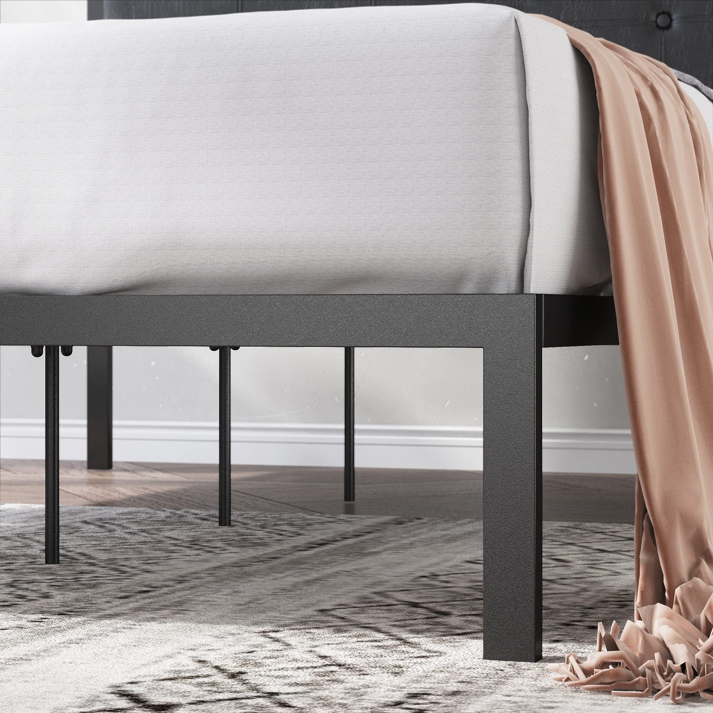 Zinus Metal Platform Bed Frame with Headboard