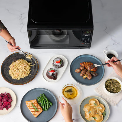 Farberware 0.7 Cu. Ft. Countertop Microwave Oven