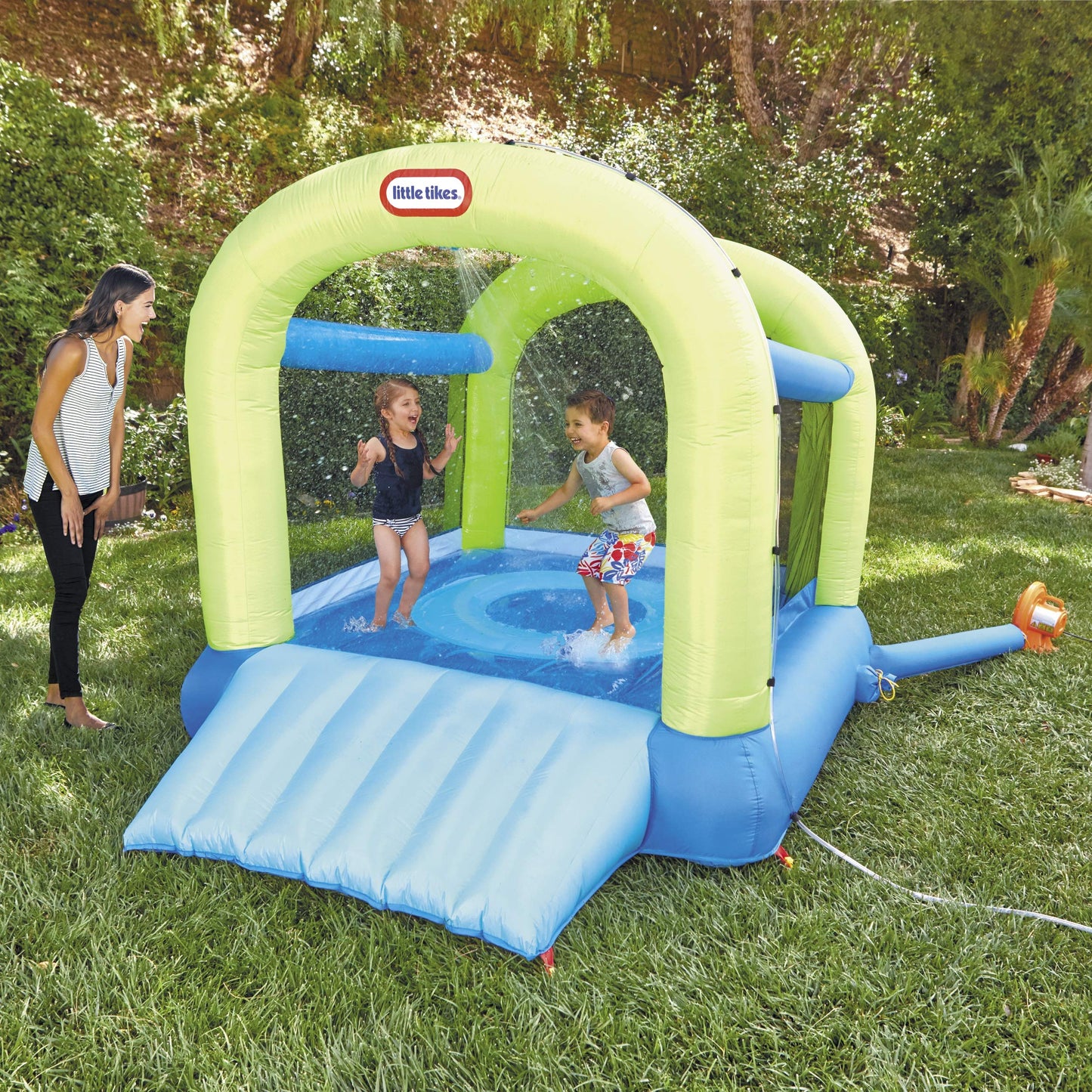 Little Tikes 2-in-1 Inflatable Bouncer and Sprayer