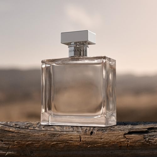 Ralph Lauren - Romance - Eau de Parfum - Women's Perfume - Floral & Woody - With Rose, Jasmine, and Berries - Medium Intensity - 1 Fl Oz