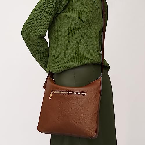 Fossil Women's Cecilia Leather Large Crossbody Purse Handbag, Medium Brown (Model: ZB1888200)
